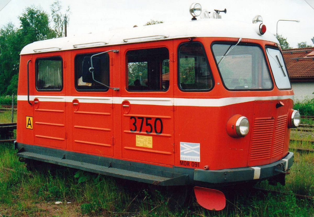 BV MDR 3750 Kisa maj 2002.jpg
