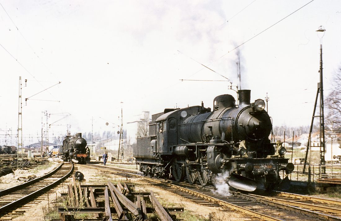 1315 B 1972-05-03 Hallsberg B 1137 foto Conny Sernfalk.jpg