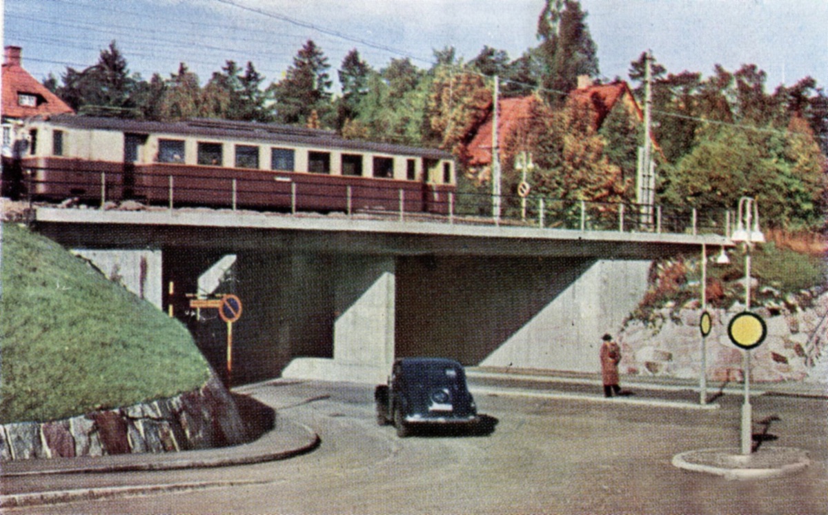 Djursholms Ösby, viadukt, X4p pressklipp fr Gert Ekström.jpg