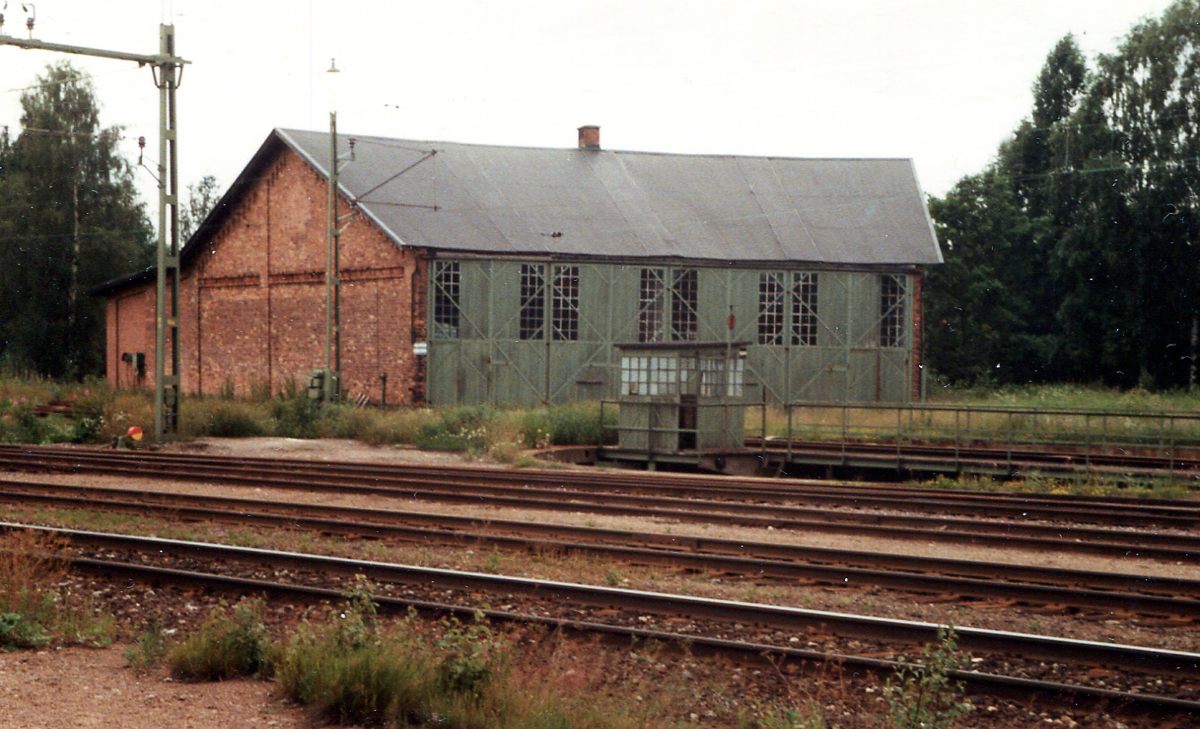 Daglösen lokstall 1985-07-11.jpg