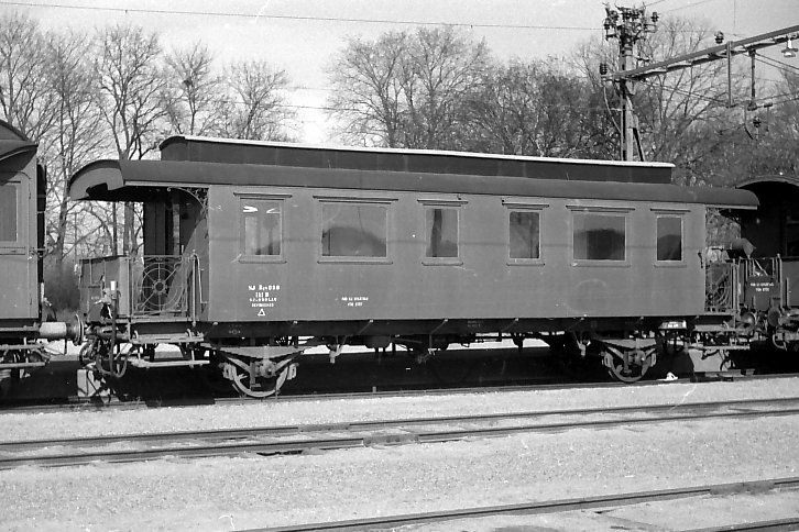 S81_40_red_zps0a7ce45a.jpg