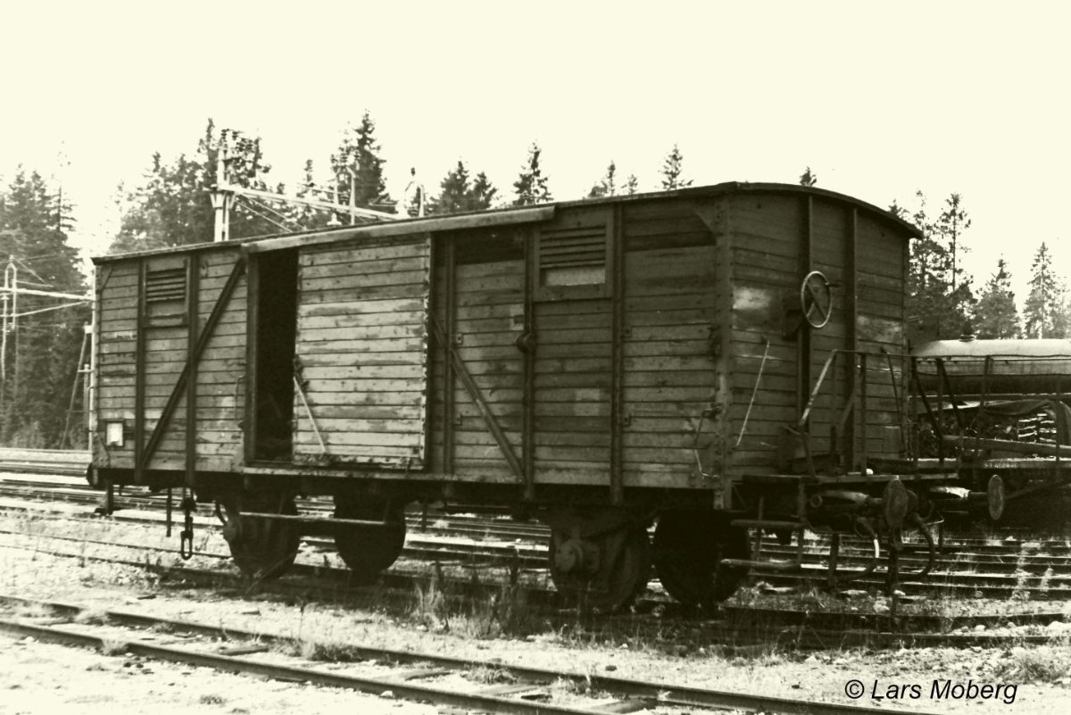 x824 godsvagn Vislanda 21-11-70 21.JPG