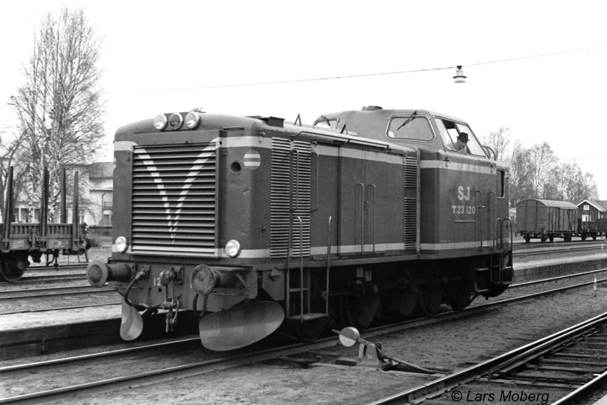 x915   T23 120   Vaggeryd   10-4-71   25.JPG