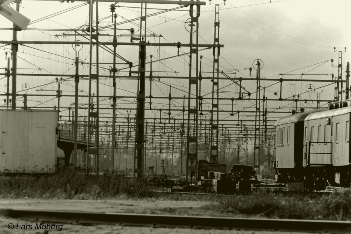 x1067 Kontaktledningar Herrljunga 16-10-71 32.JPG