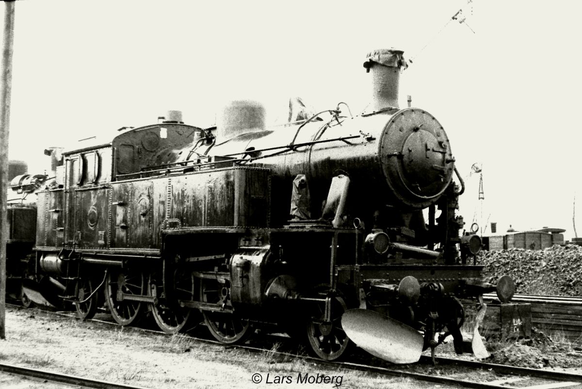 x1070 S8 1646 Kristianstad 4-12-71 33.JPG
